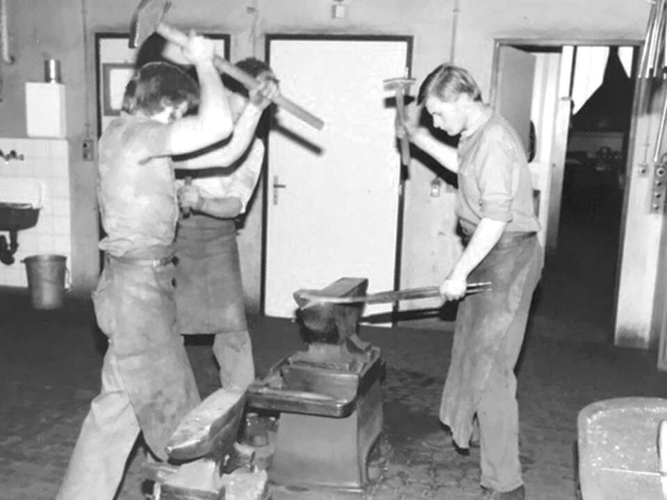 Über_uns_Rahmenlose_Fenster_Schweiz_swissFineLine_1